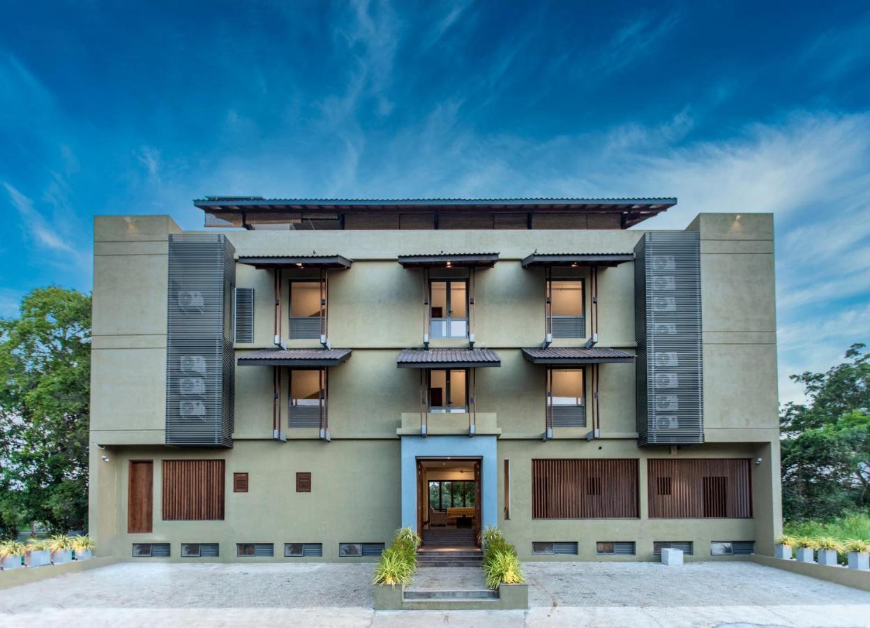 Earls Rajarata Hotel Anuradhapura Kültér fotó