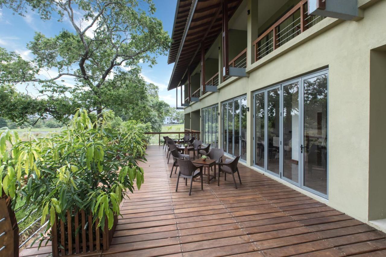 Earls Rajarata Hotel Anuradhapura Kültér fotó