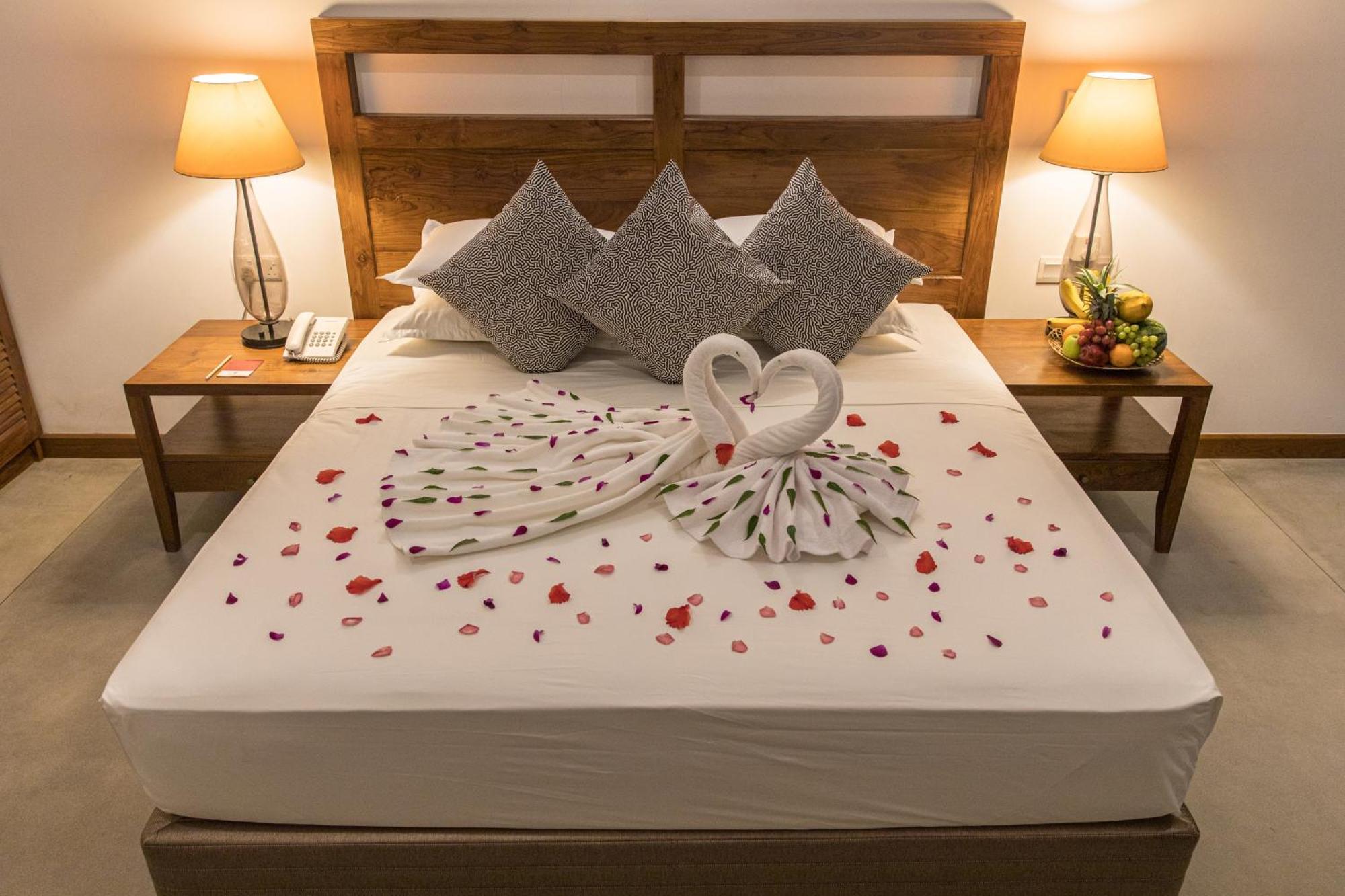 Earls Rajarata Hotel Anuradhapura Szoba fotó
