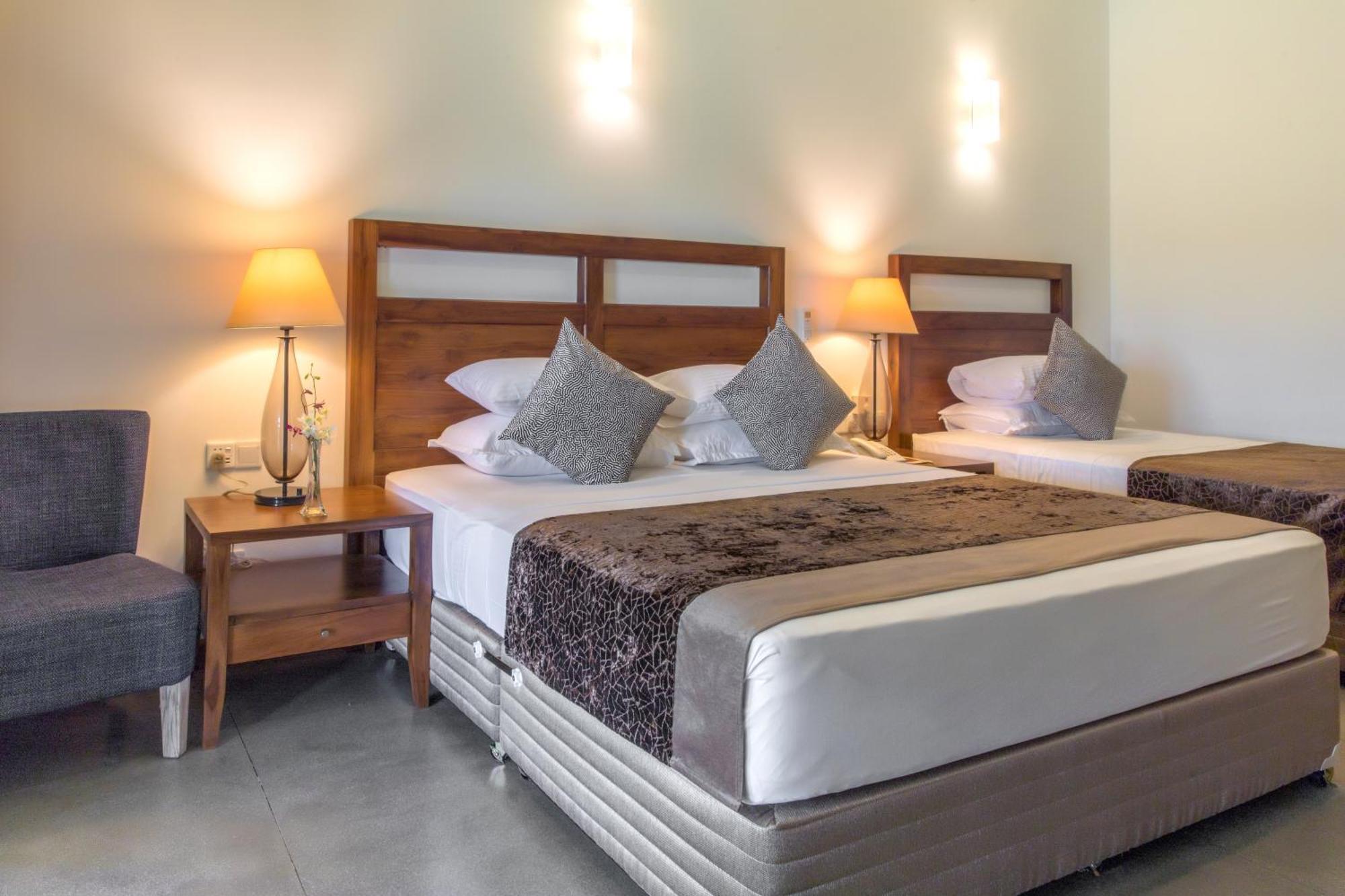 Earls Rajarata Hotel Anuradhapura Szoba fotó