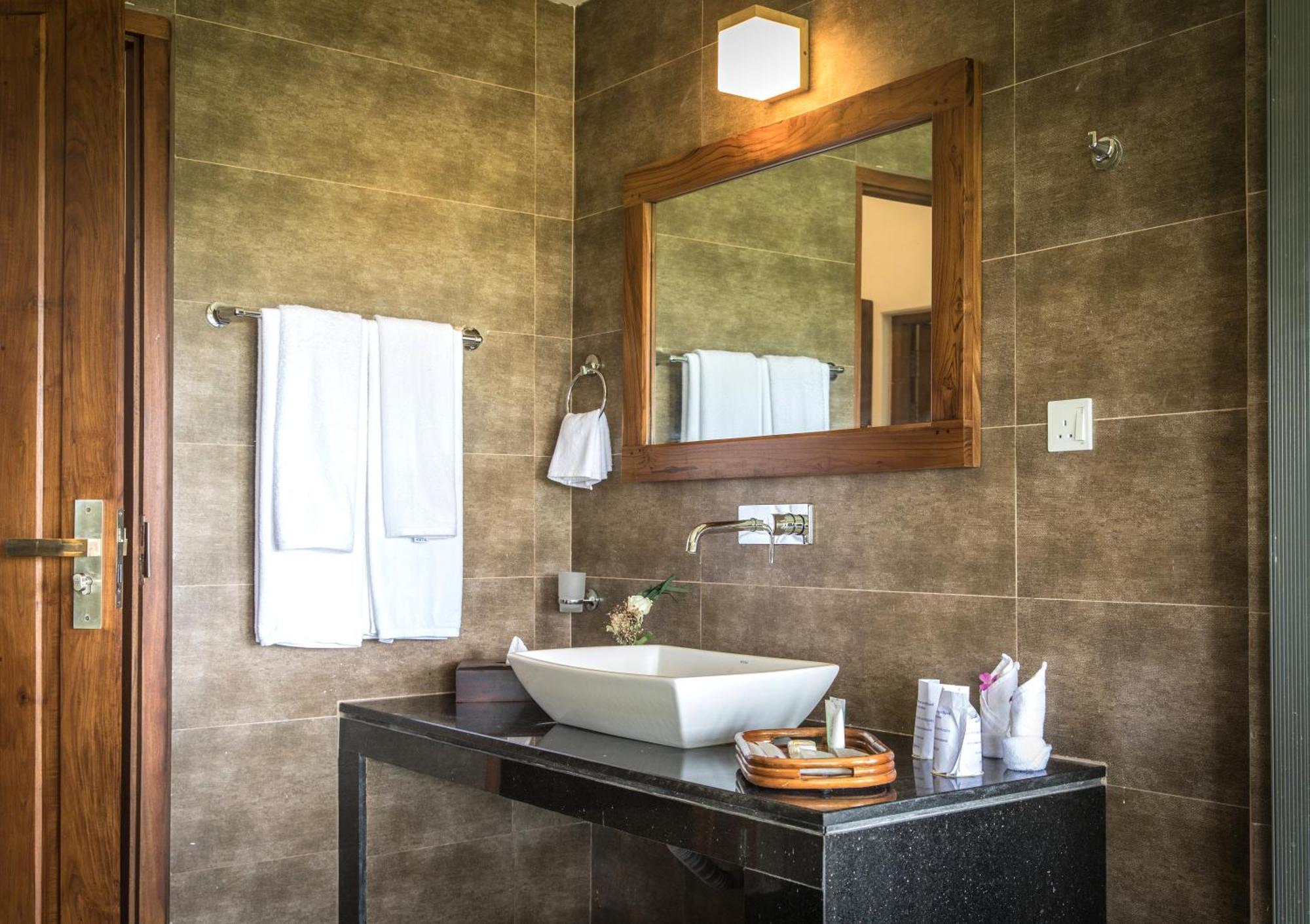 Earls Rajarata Hotel Anuradhapura Szoba fotó